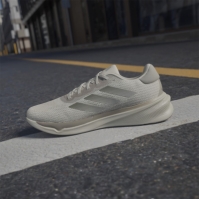 Adidasi alergare adidas Supernova Stride pentru Barbati bej gri