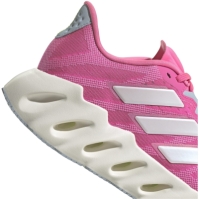 Adidasi alergare adidas Switch FWD lucid roz zero