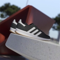 Adidasi sport adidas Run 70s 2.0 Low-Top pentru Barbati negru alb