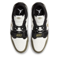 Air Jordan Jordan Legacy 312 Low Shoes pentru Barbati alb oliv