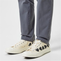 COMME DES GARCONS PLAY Multi Hearts-Print Low-Top Sneakers bej