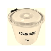 GALEATA + CAPAC ADVANTAGE PT NADA 18L DAIWA