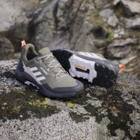 Ghete adidas Terrex Ax4 Gore Tex pentru femei oliv strata