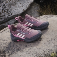 Ghete adidas Terrex Ax4 Gore Tex pentru femei quiet rosu inchis