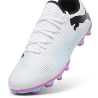 Ghete de fotbal Puma Future 7 Play Firm Ground alb negru roz