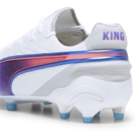 Ghete de fotbal Puma King Ultimate Firm Ground pentru femei alb albastru gri