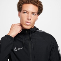 Jacheta Nike Academy Water-Repellent cu gluga Soccer pentru Barbati negru alb