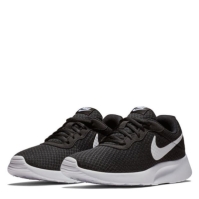 Nike Tanjun Shoe pentru femei negru