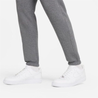 Pantaloni jogging Nike Club gri carbune heathr