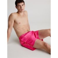 Pantaloni scurti inot Calvin Klein Medium Tape pentru Barbati fucsia t9z