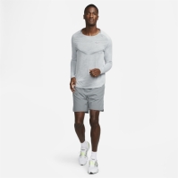 Pantaloni scurti Nike Challenger 2-in-1 alergare pentru Barbati gri