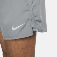 Pantaloni scurti Nike Challenger Dri-FIT 5 cu captuseala alergare pentru Barbati gri smok