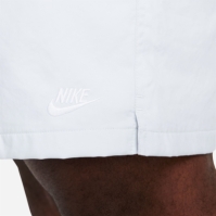 Pantaloni scurti Nike Sportswear Essentials Woven Flow pentru Barbati bej alb