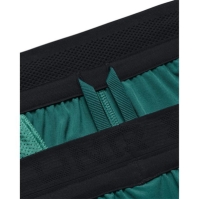 Pantaloni scurti Under Armour Peak Woven verde