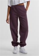 Pantaloni sport Fluffy pentru Femei plumpurple Urban Classics