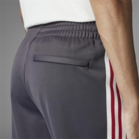 Pantaloni trening adidas Originals Manchester United Beckenbauer pentru adulti utility negru