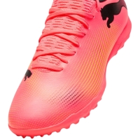 Pantofi de fotbal Puma Future 7 Play TT 107726 03