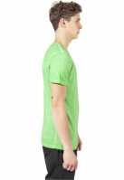 Tricou cu decolteu in V Spray Dye verde Urban Classics