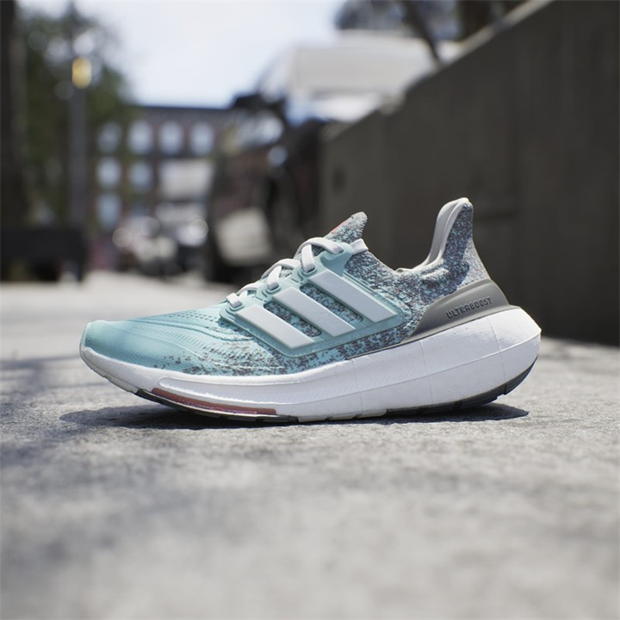 adidas Ultrbst Light femei albastru aqua