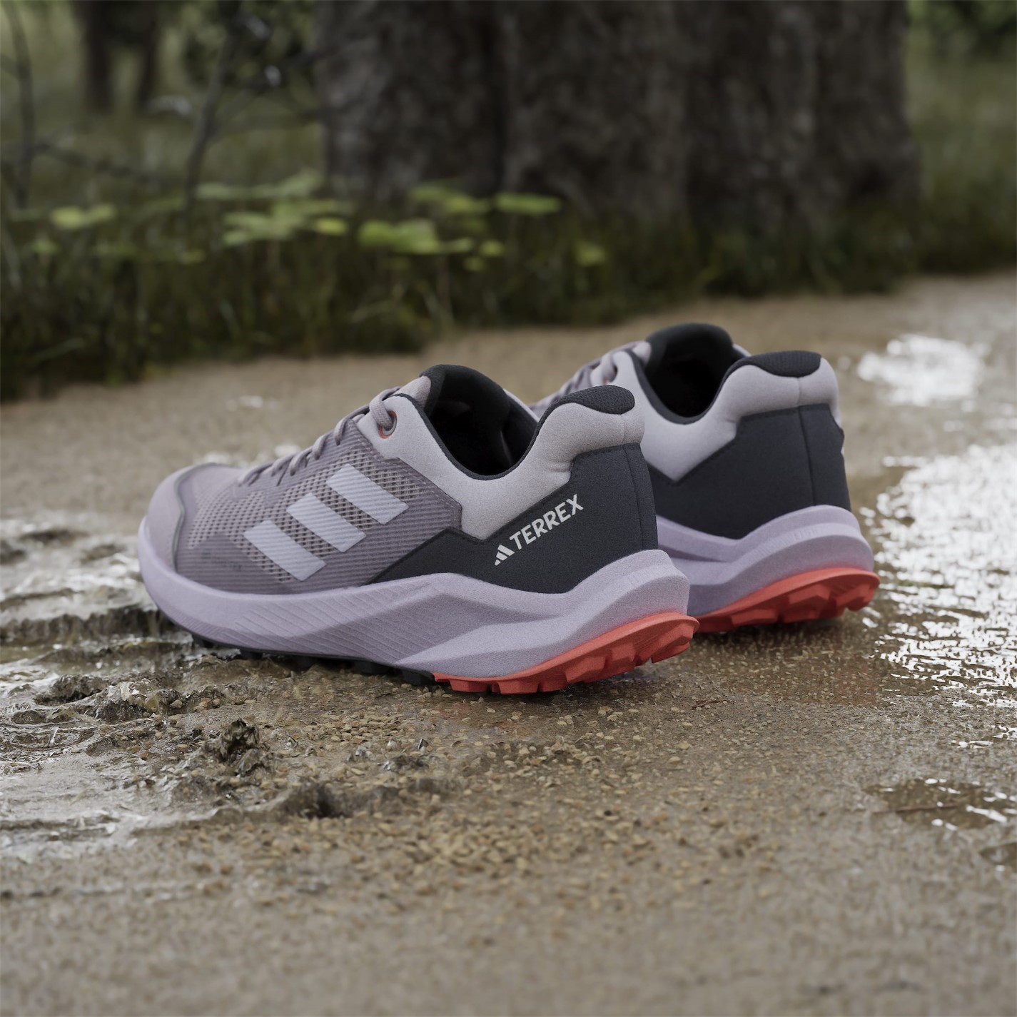 Adidasi alergare adidas Terrex Trail Rider Gore-Tex Trail pentru femei mov gri