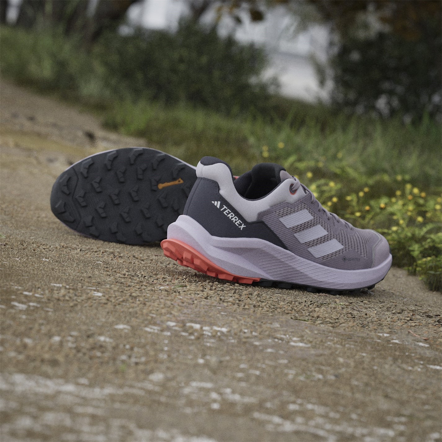 Adidasi alergare adidas Terrex Trail Rider Gore-Tex Trail pentru femei mov gri