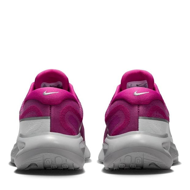 Adidasi alergare Nike Journey Run Prm Road pentru femei fucsia argintiu