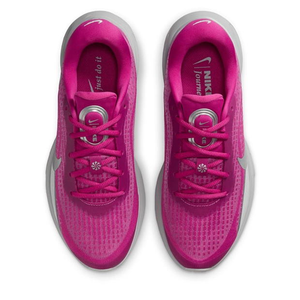 Adidasi alergare Nike Journey Run Prm Road pentru femei fucsia argintiu