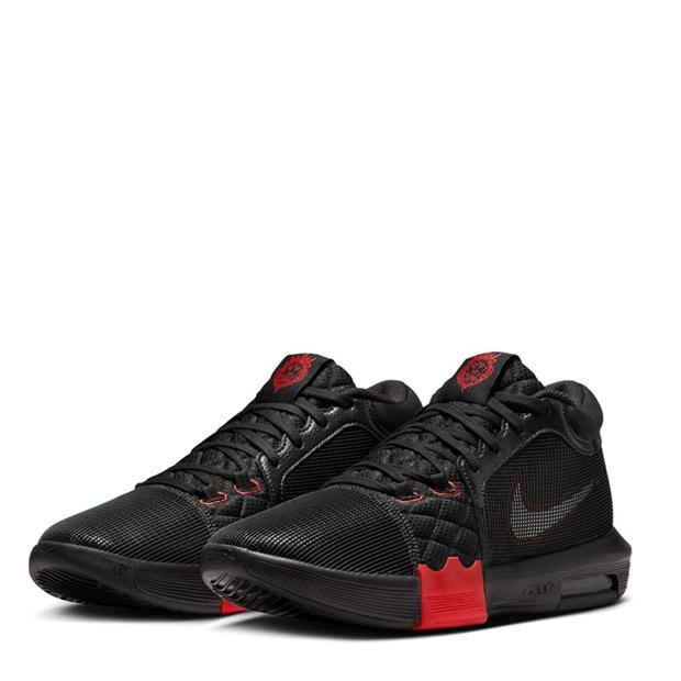 Adidasi pentru Baschet Nike Witness 8 negru alb uni