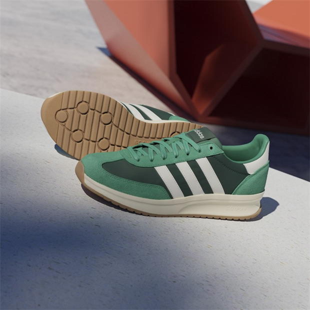 Adidasi sport adidas Run 70s 2.0 Low-Top pentru Barbati verde alb