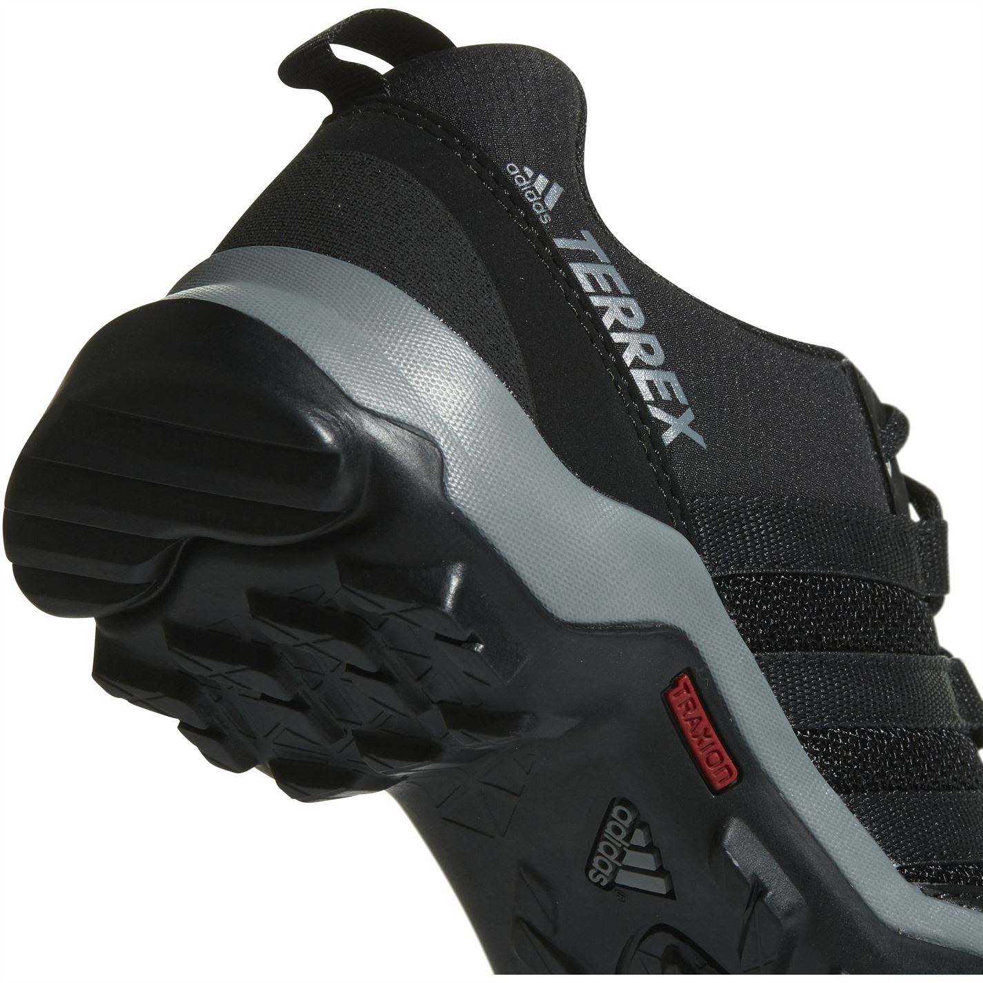 Adidasi sport adidas Terrex AX2R pentru baietei negru