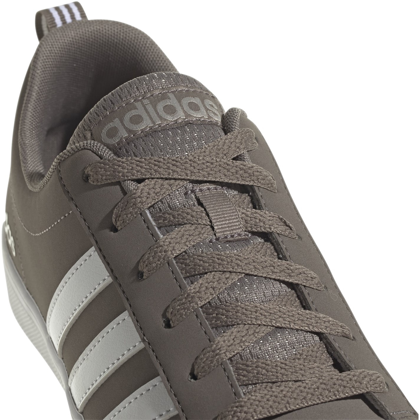 Adidasi sport adidas VS Pace pentru Barbati maro alb