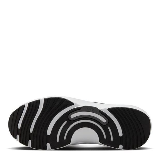 Adidasi sport Nike In-Season TR 13 pentru femei negru alb iro