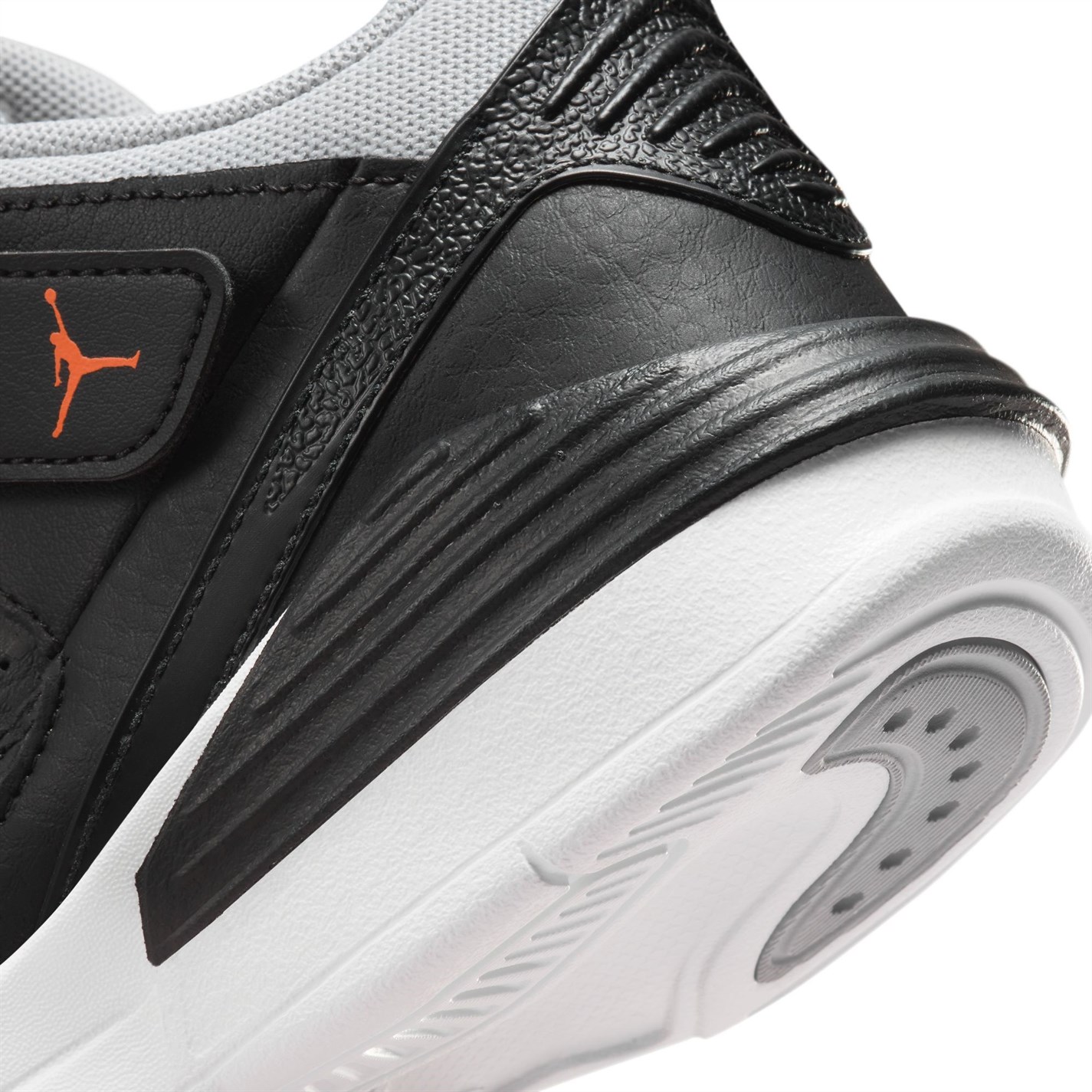 Air Jordan Max Aura 5 Little Shoes pentru Copii negru portocaliu