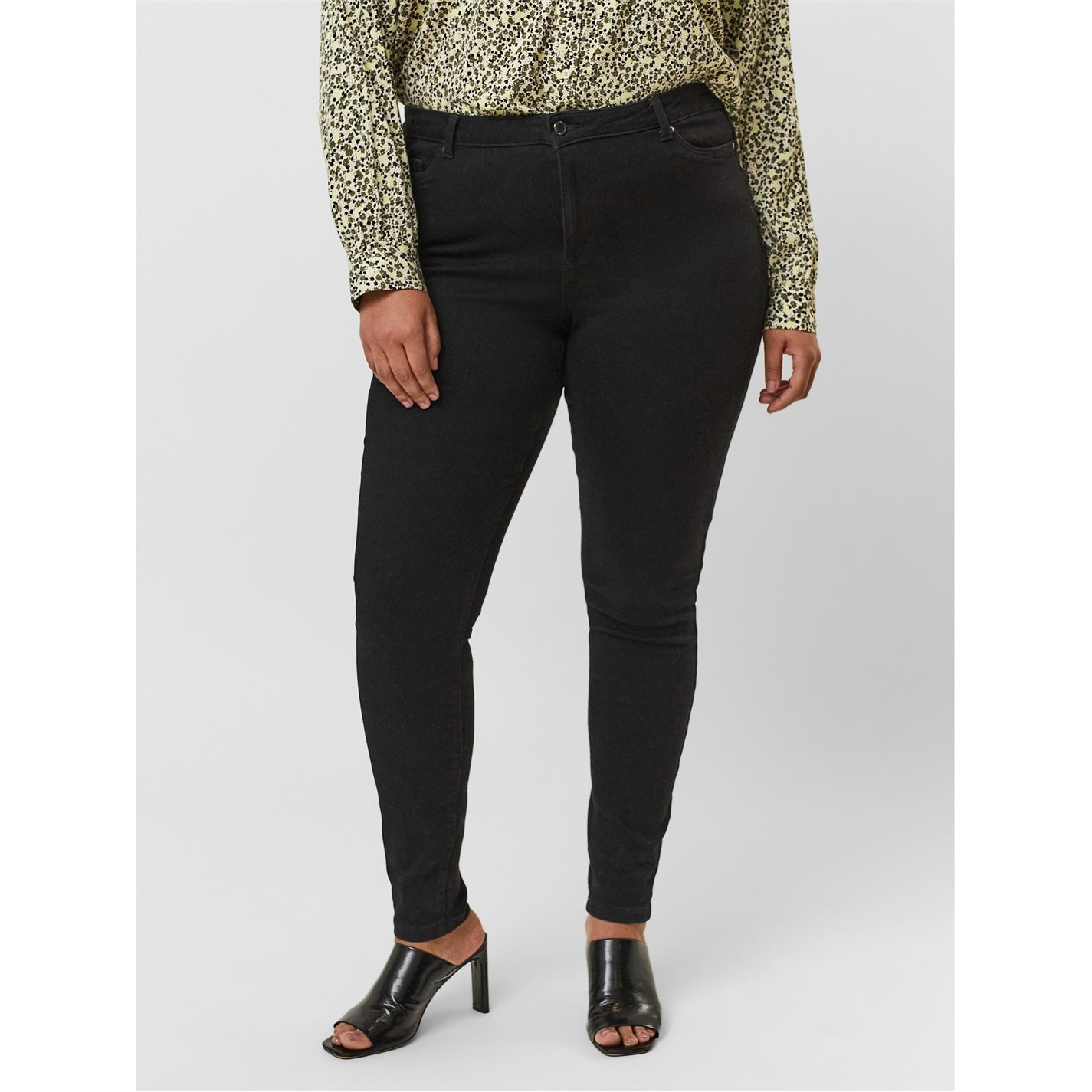 Blugi Vero Moda Curve VMLora Skinny negru