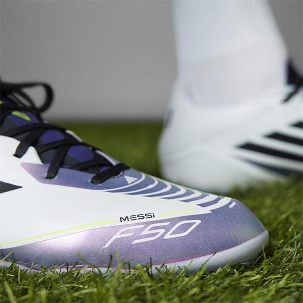 Ghete de fotbal adidas F50 League Firm Ground alb mov