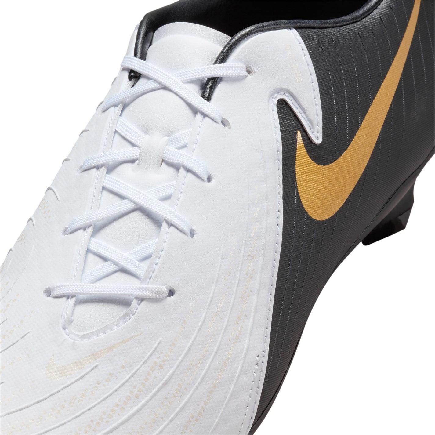 Ghete de fotbal Nike Phantom GX II Academy Firm Ground alb negru auriu