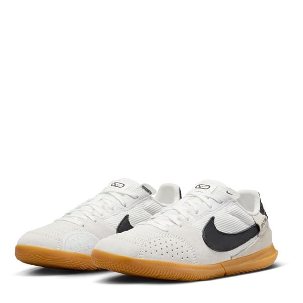 Ghete de fotbal Nike Streetgato Low Top Indoor pentru copii alb verde