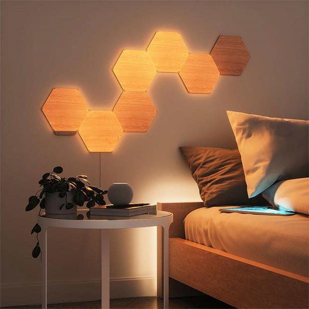 Kit incepatori Nanoleaf Nanoleaf Elements Hexagons - 13 . multicolor format and universal