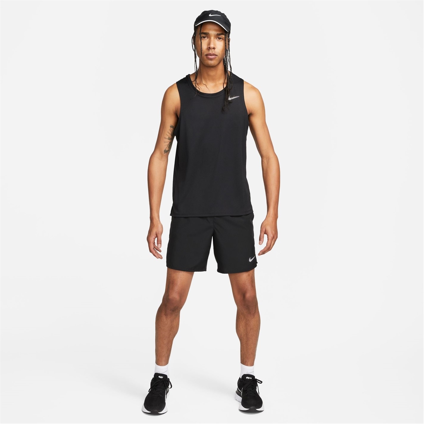 Maiou Nike Dri-FIT Miler alergare pentru Barbati negru argintiu