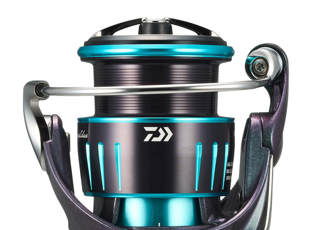 Mulineta EMERALDAS RX 23LT 2500 8RUL 5,2:1 DAIWA