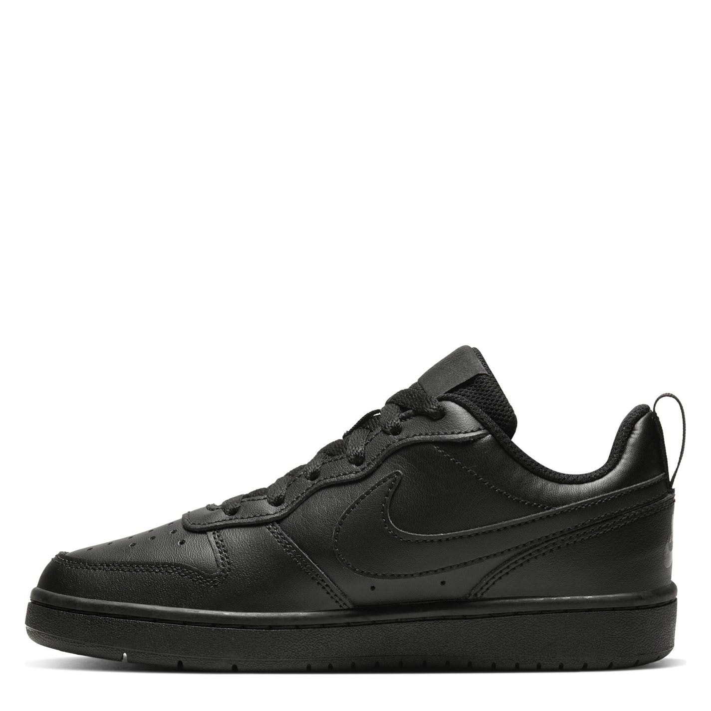 Nike Borough Low 2 SE (GS) triple negru