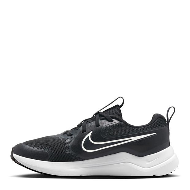 Nike Cosmic Runner Juniors negru alb