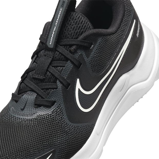 Nike Cosmic Runner Juniors negru alb