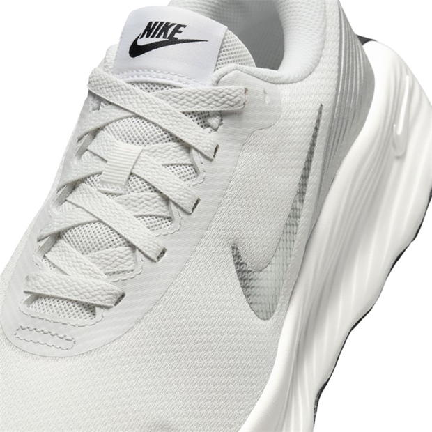 Nike Legend Essential 4 Workout Shoes Runners pentru femei alb negru argintiu