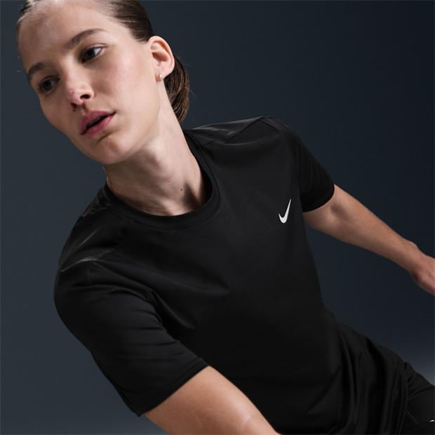 Nike Swift Tee dama negru