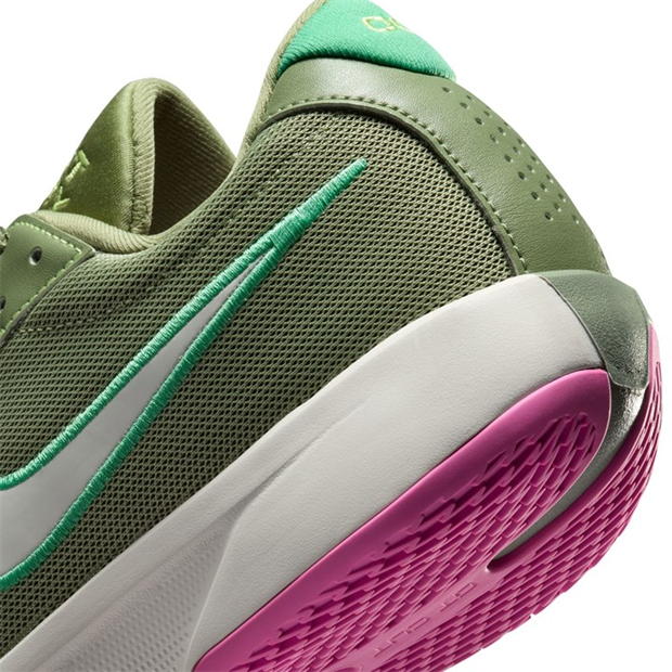 Nike ZOOM G.T. CUT ACADEMY verde