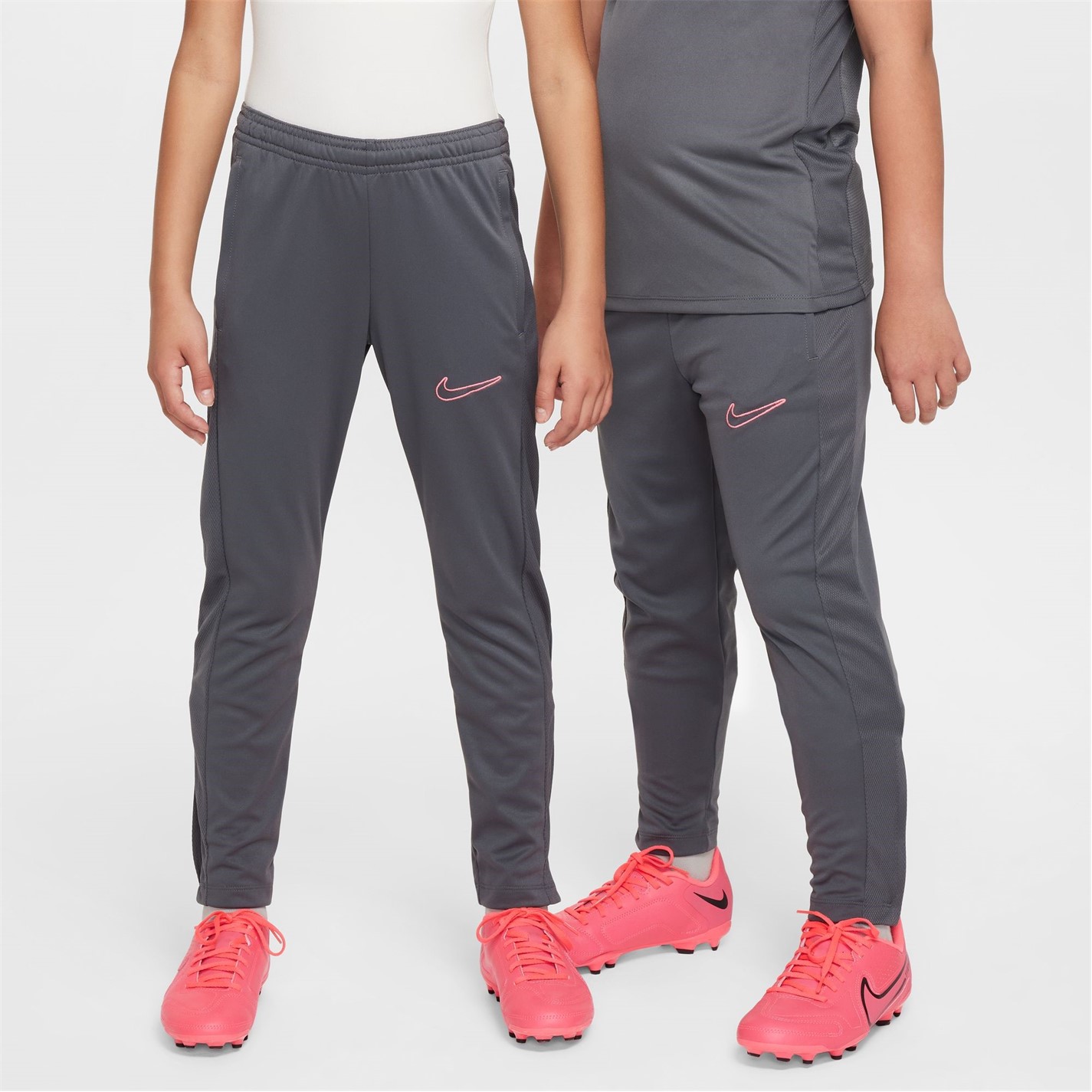 Pantaloni antrenament sport Nike Academy Juniors gri