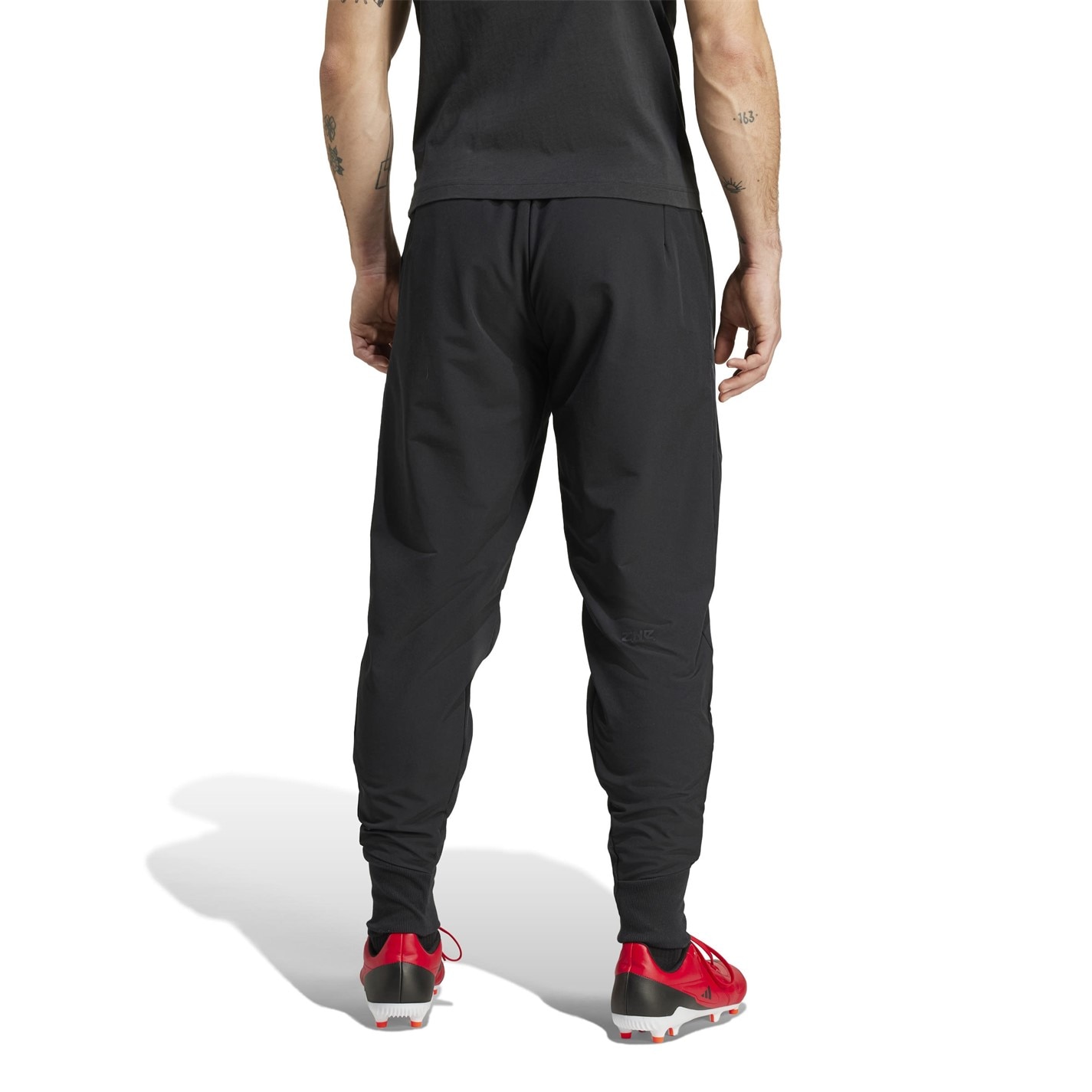 Pantaloni de trening adidas All Blacks Z.N.E. Woven 2024 pentru Barbati negru