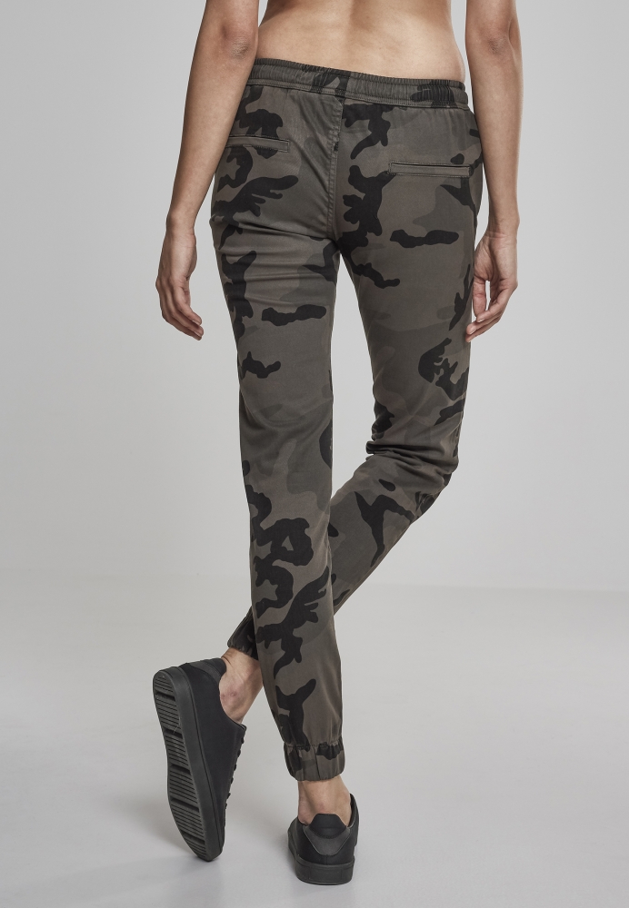 Pantaloni jogging Camo pentru Femei inchis camuflaj Urban Classics