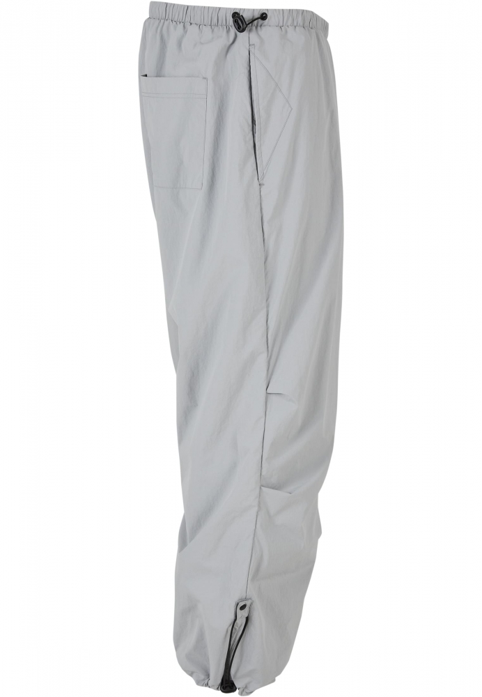 Pantaloni nailon Parachute gri Urban Classics